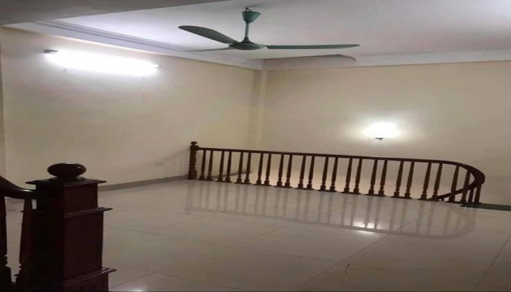 Cho thuê nhà Ở NHÓM 6N, KD ONL, HỘ GĐ nhà ngõ ô tô Lương Khánh Thiện, DT 45m2 - 5tầng - 5P 20 triệu